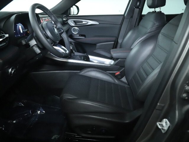 2024 Dodge Hornet in Bedford, OH 44146 - 18122379 18