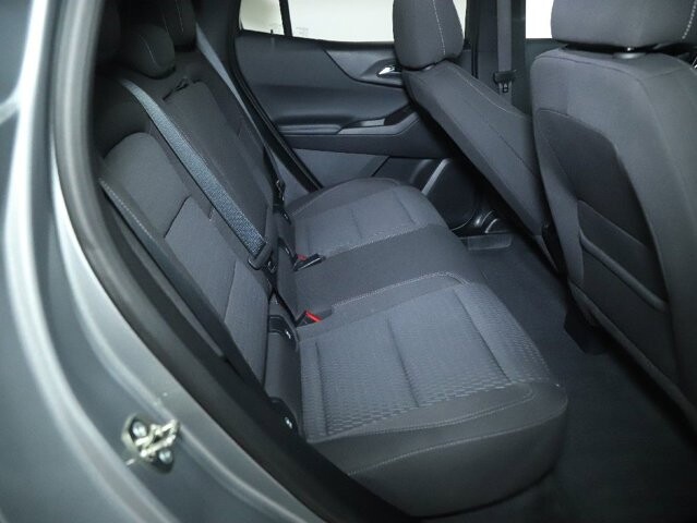 2025 Chevrolet Equinox in Bedford, OH 44146 - 18122380 30