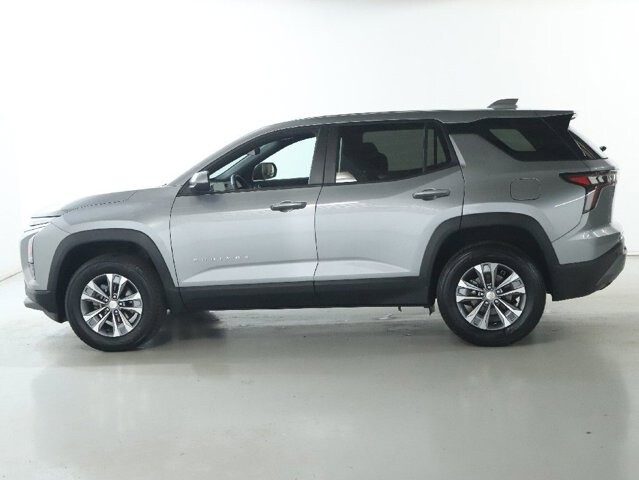 2025 Chevrolet Equinox in Bedford, OH 44146 - 18122380 36