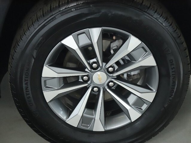 2025 Chevrolet Equinox in Bedford, OH 44146 - 18122380 10