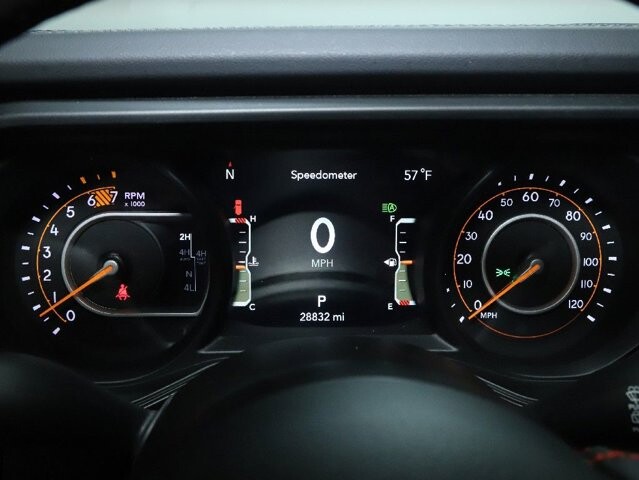 2024 Jeep Wrangler in Bedford, OH 44146 - 18122381 23