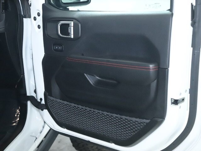 2024 Jeep Wrangler in Bedford, OH 44146 - 18122381 32