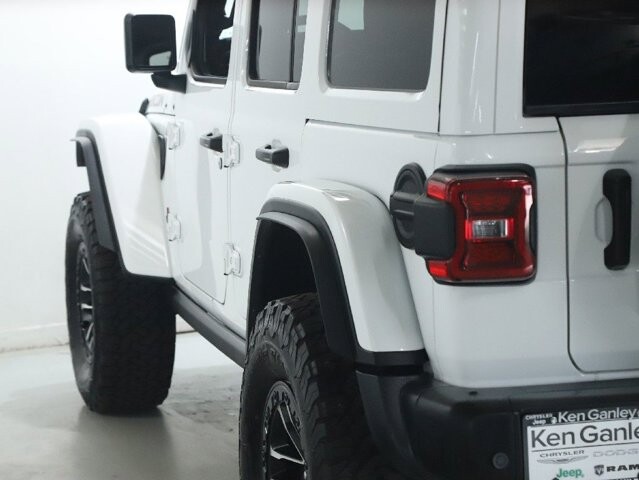 2024 Jeep Wrangler in Bedford, OH 44146 - 18122381 41