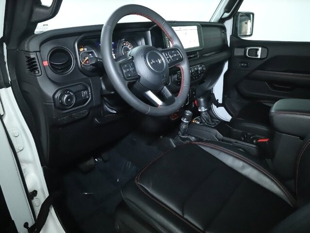 2024 Jeep Wrangler in Bedford, OH 44146 - 18122381 16