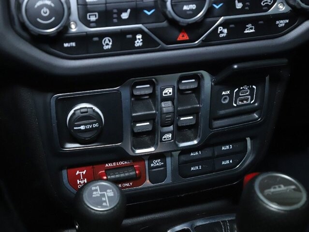 2025 Jeep Gladiator in Bedford, OH 44146 - 18122383 24