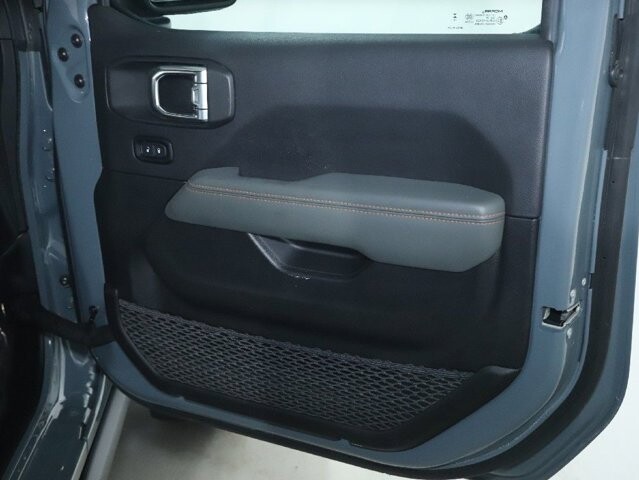 2025 Jeep Gladiator in Bedford, OH 44146 - 18122383 29