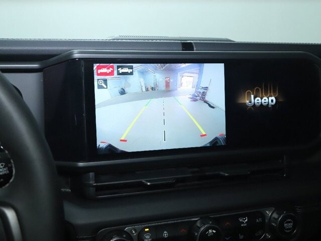 2025 Jeep Gladiator in Bedford, OH 44146 - 18122383 35