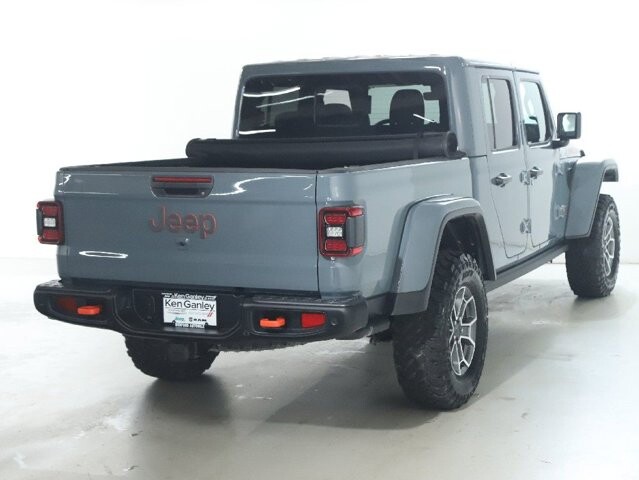 2025 Jeep Gladiator in Bedford, OH 44146 - 18122383 44
