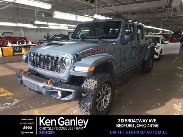2025 Jeep Gladiator in Bedford, OH 44146