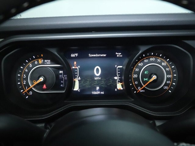 2025 Jeep Gladiator in Bedford, OH 44146 - 18122383 21