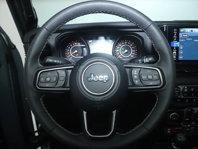 2025 Jeep Gladiator in Bedford, OH 44146 - 18122383 18