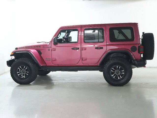 2024 Jeep Wrangler in Bedford, OH 44146 - 18122384 38