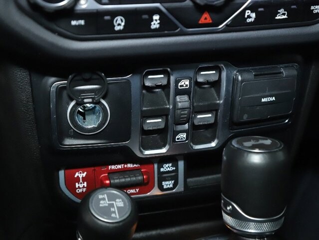 2024 Jeep Wrangler in Bedford, OH 44146 - 18122384 27