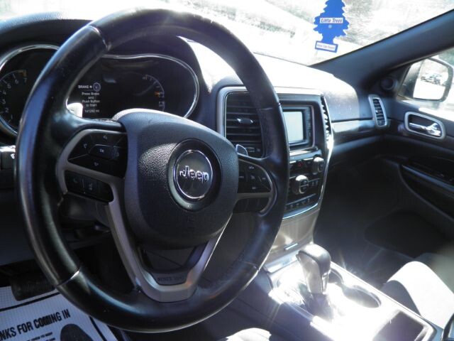 2017 Jeep Grand Cherokee in Barton, MD 21521 - 18122388 3