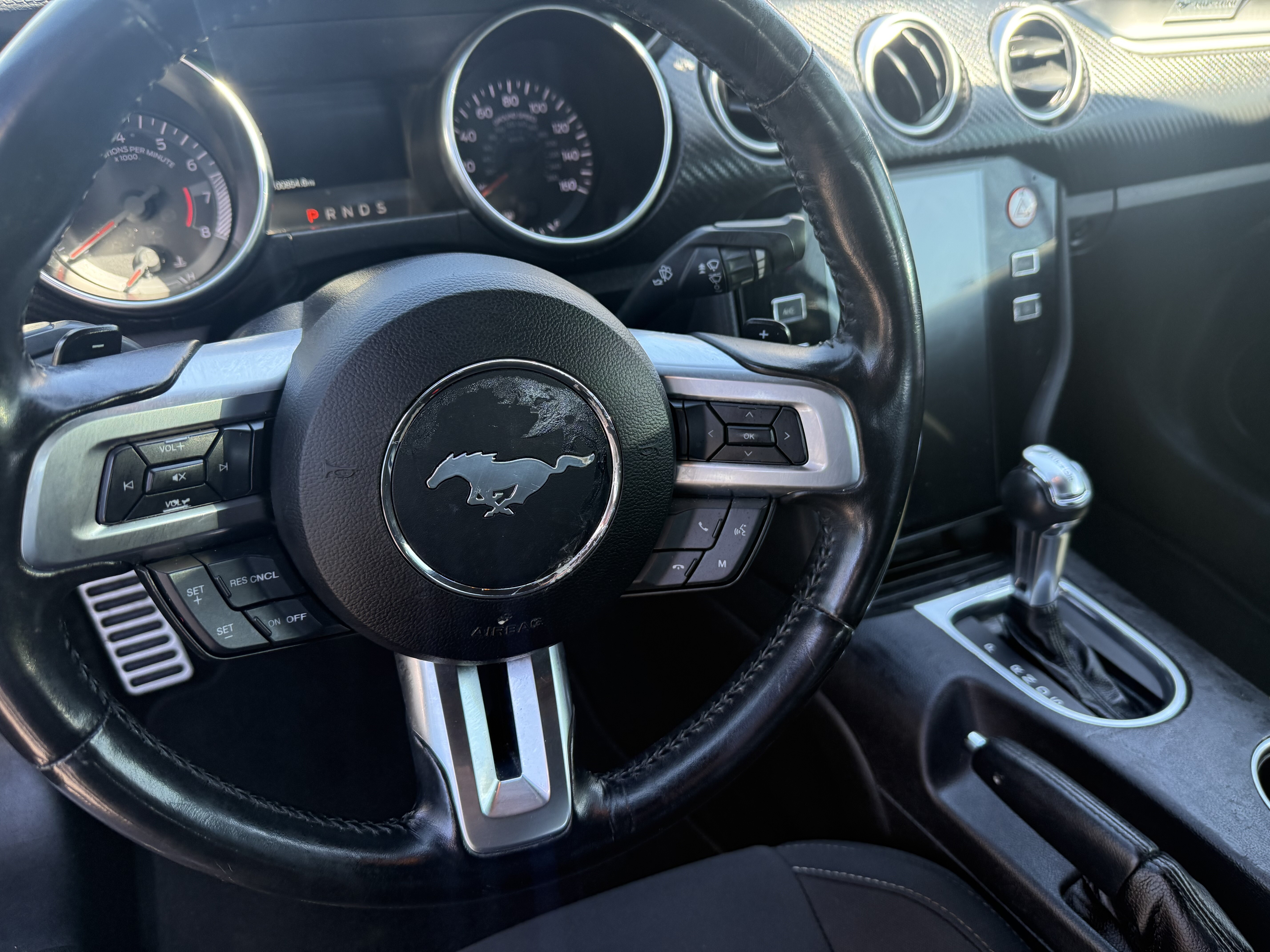 2019 Ford Mustang in Phoenix, AZ 85022 - 18122404 7