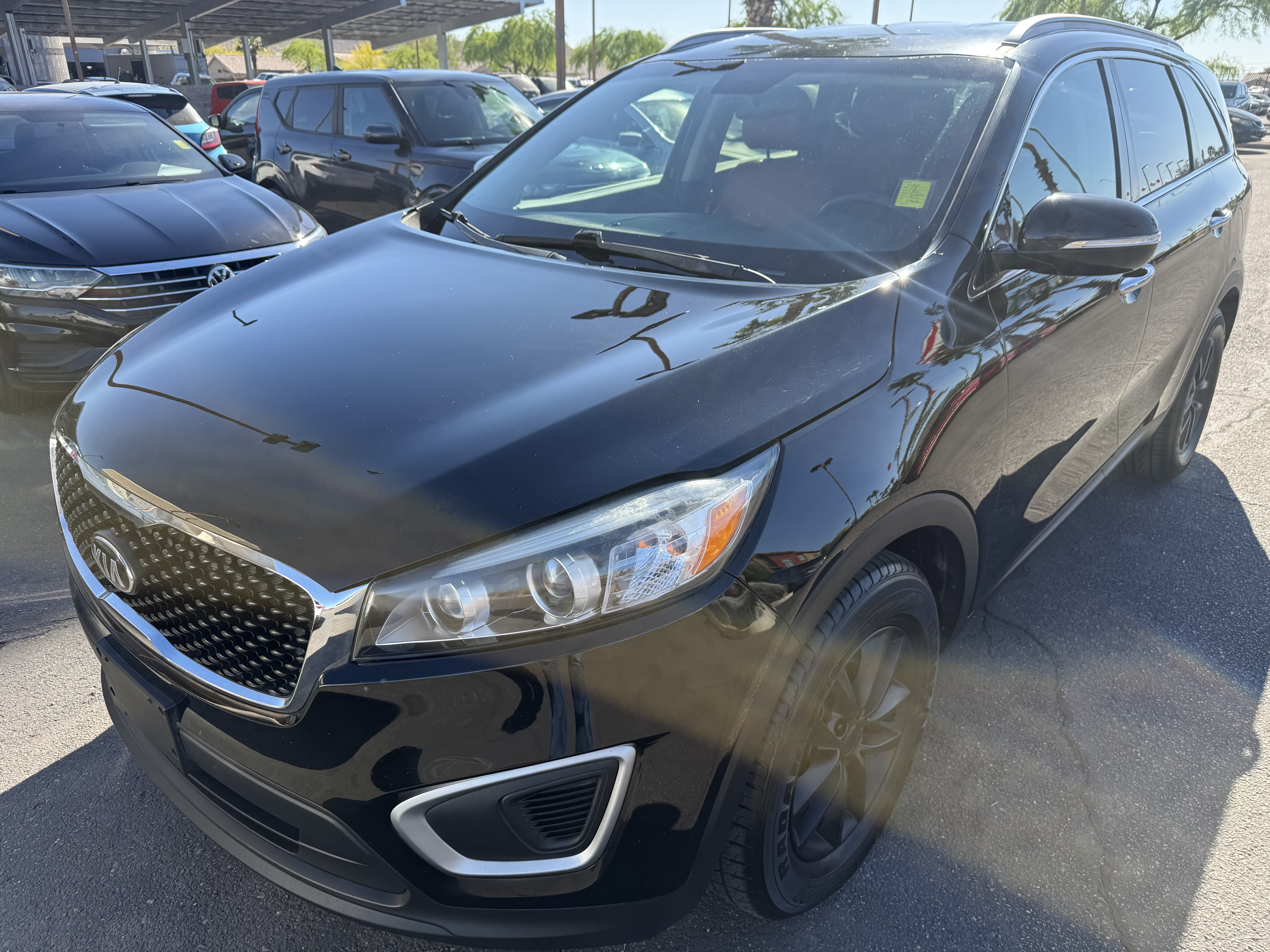 2018 Kia Sorento in Phoenix, AZ 85022 - 18122405