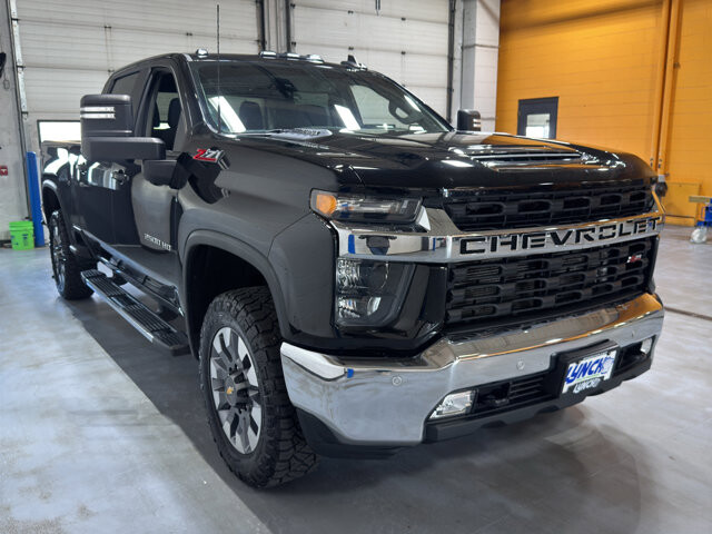 2021 Chevrolet Silverado 2500 in Burlington, WI 53105 - 18122406 7