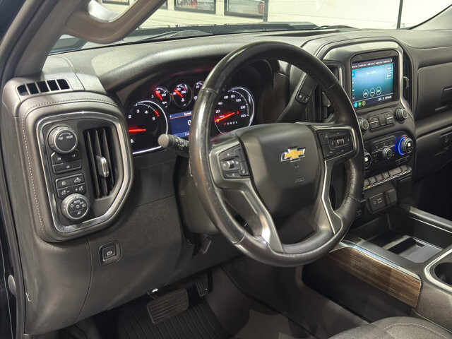 2021 Chevrolet Silverado 2500 in Burlington, WI 53105 - 18122406 19
