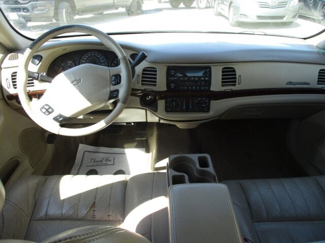 2002 Chevrolet Impala in Oak Grove, MO 64075 - 18122411 9