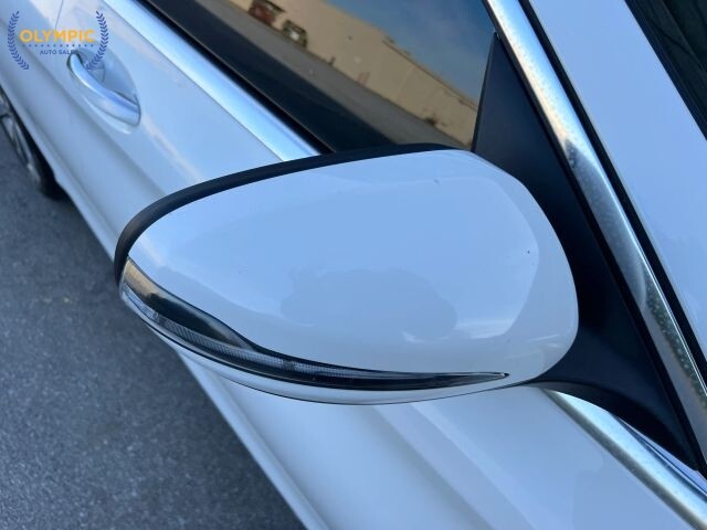 2018 Mercedes-Benz C 300 in Decatur, GA 30032 - 18122412 19