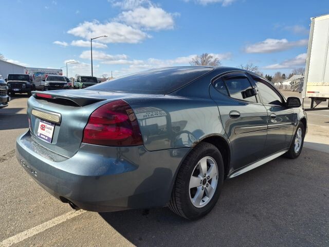 2006 Pontiac Grand Prix in Wadena, MN 56482 - 18122415 7