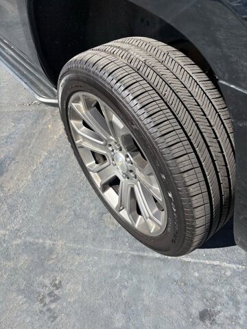 2019 Chevrolet Tahoe in Arvada, CO 80002 - 18122418 19