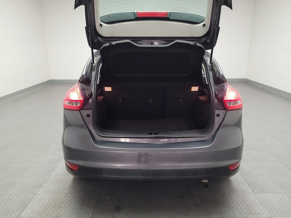 2017 Ford Focus in Downey, CA 90241 - 18122420 29