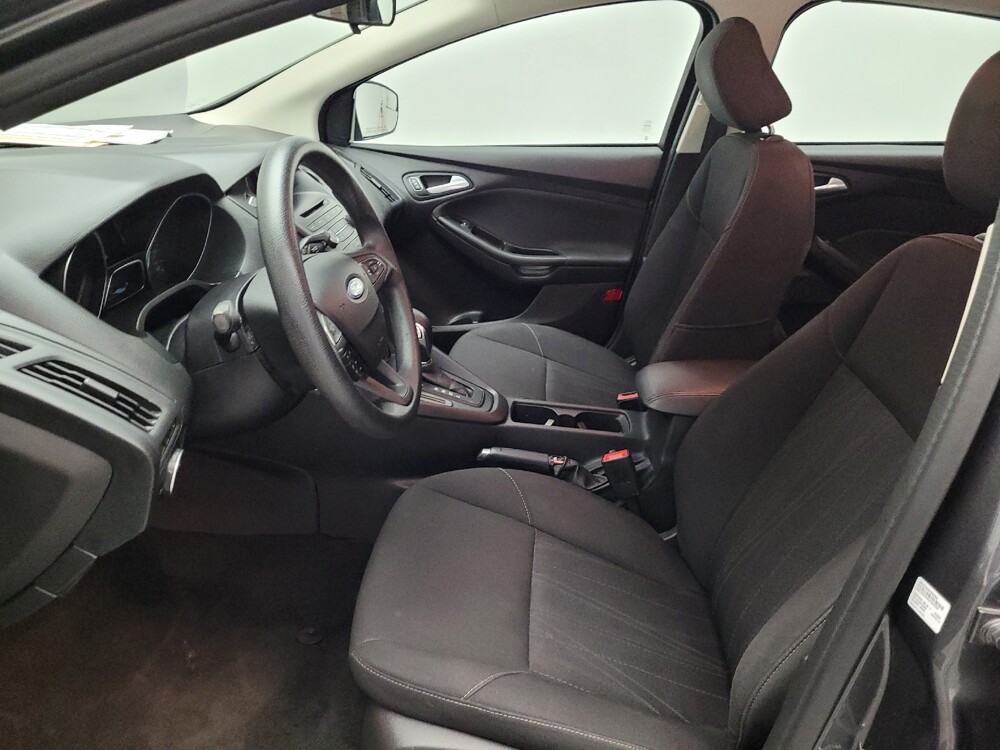 2017 Ford Focus in Downey, CA 90241 - 18122420 17