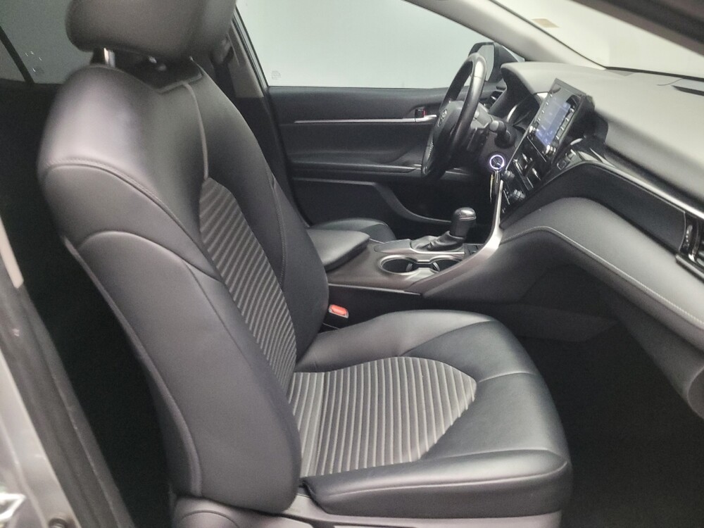 2021 Toyota Camry in Downey, CA 90241 - 18122426 21