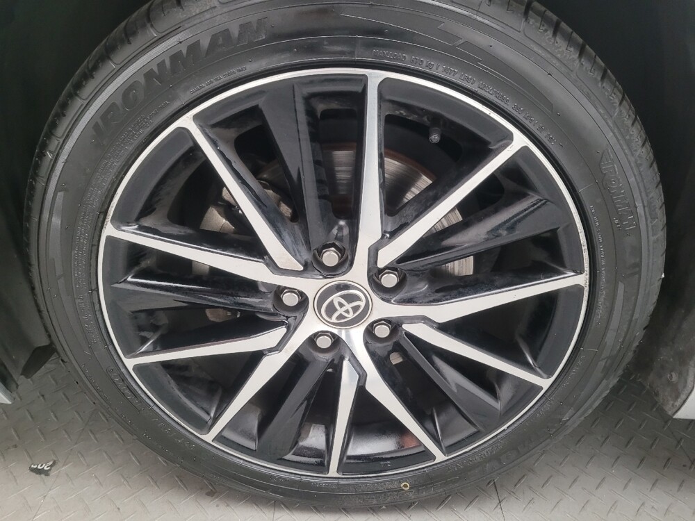 2021 Toyota Camry in Downey, CA 90241 - 18122426 31