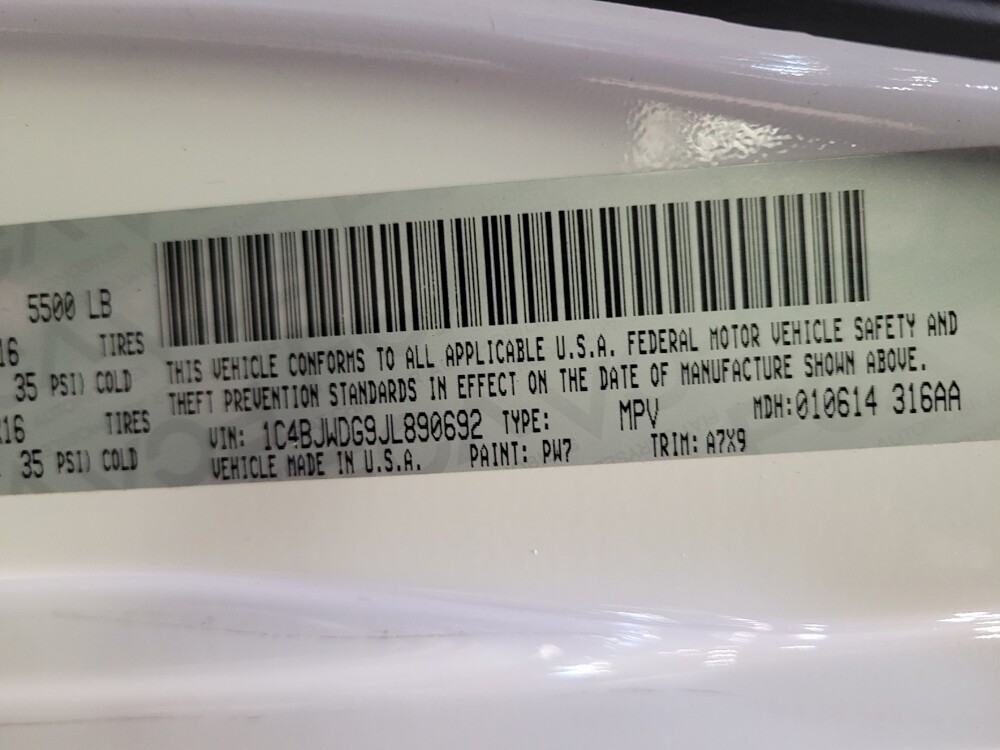 2018 Jeep Wrangler in Montclair, CA 91763 - 18122430 33