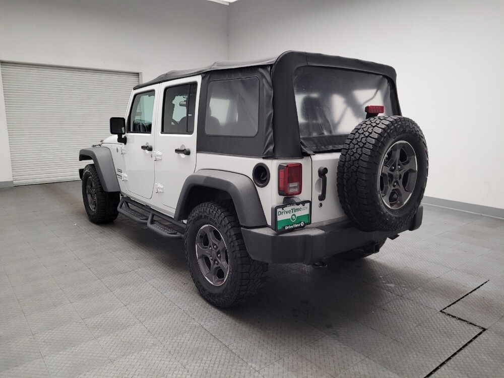 2018 Jeep Wrangler in Montclair, CA 91763 - 18122430 5