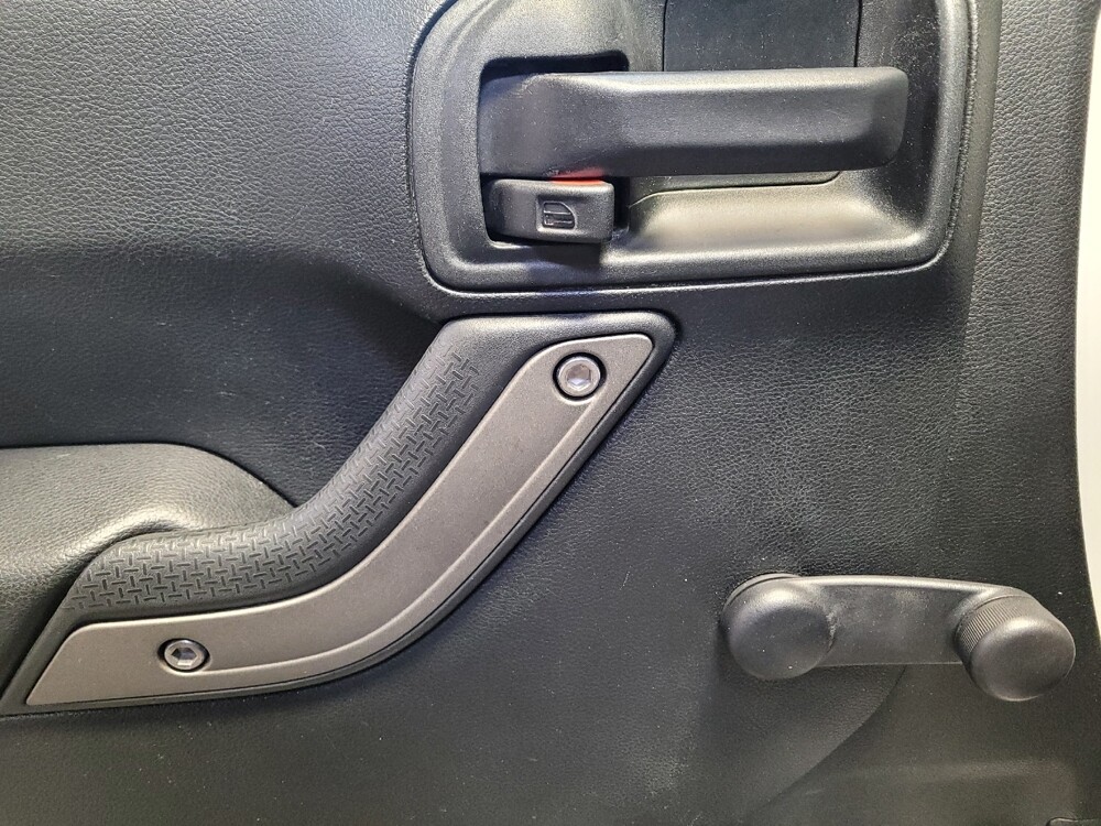 2018 Jeep Wrangler in Montclair, CA 91763 - 18122430 27