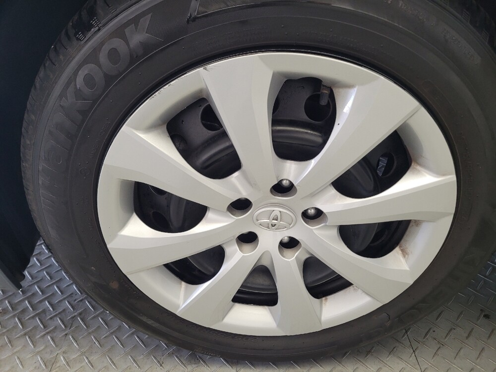 2024 Toyota Corolla in Downey, CA 90241 - 18122431 31