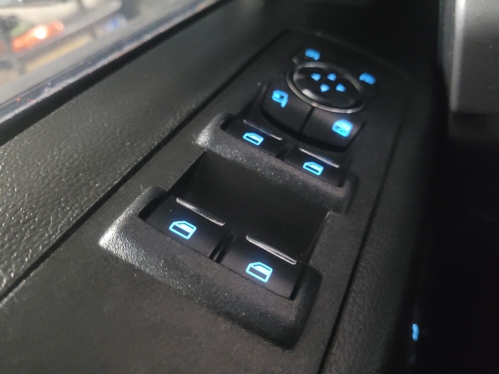 2018 Ford F150 in Knoxville, TN 37923 - 18122434 27