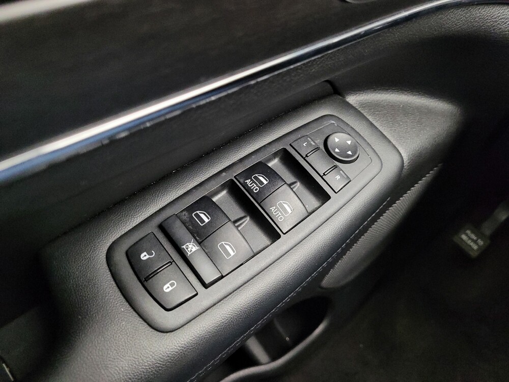 2018 Jeep Grand Cherokee in Eastpointe, MI 48021 - 18122437 27