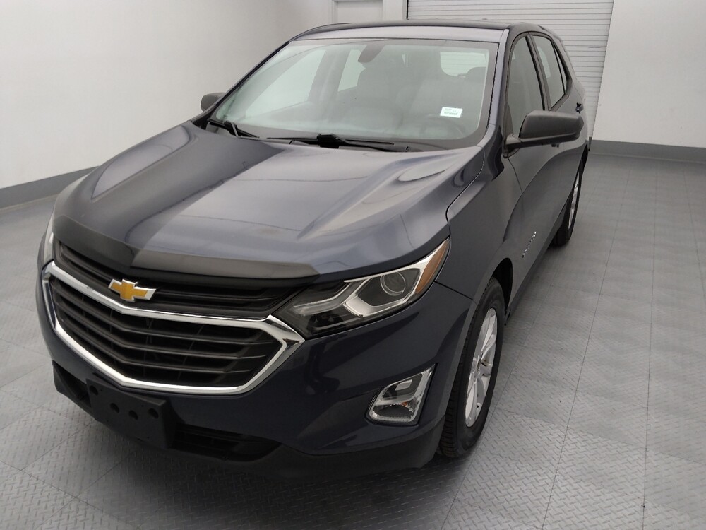 2018 Chevrolet Equinox in Topeka, KS 66611 - 18122438 15