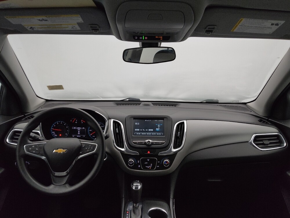 2018 Chevrolet Equinox in Topeka, KS 66611 - 18122438 22