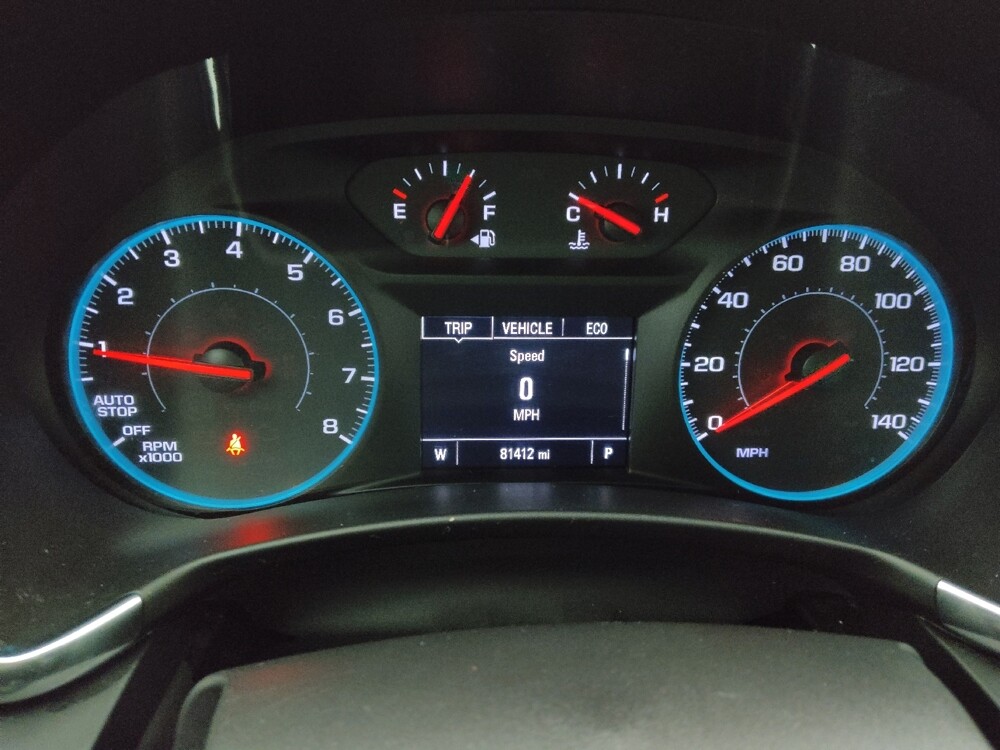 2018 Chevrolet Equinox in Topeka, KS 66611 - 18122438 23