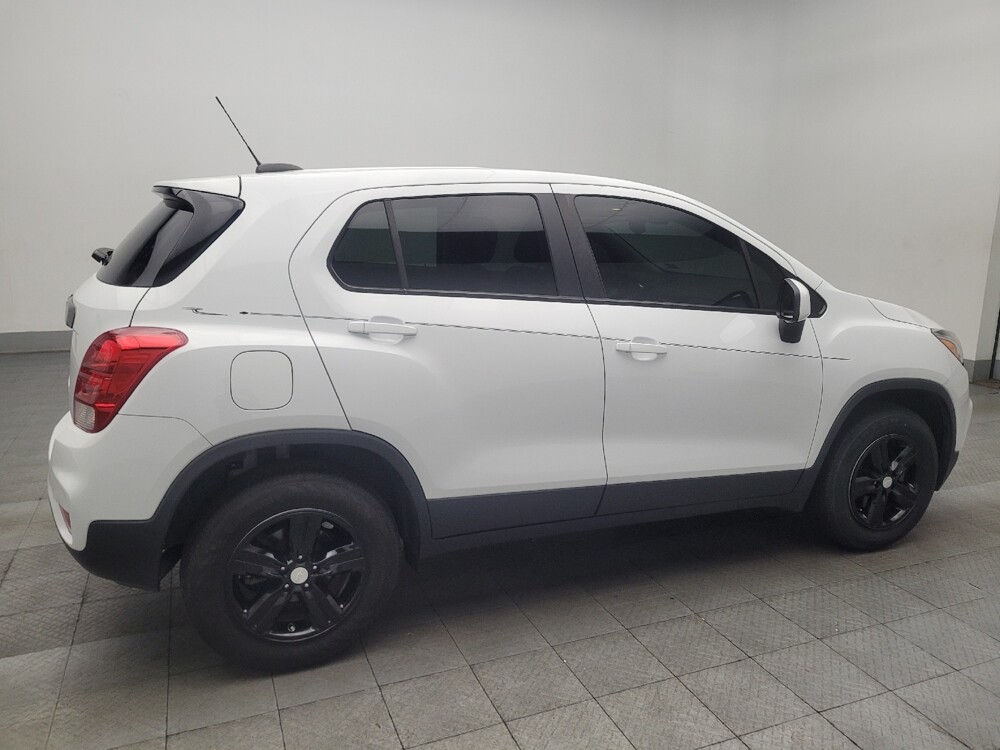 2022 Chevrolet Trax in Union City, GA 30291 - 18122447 10
