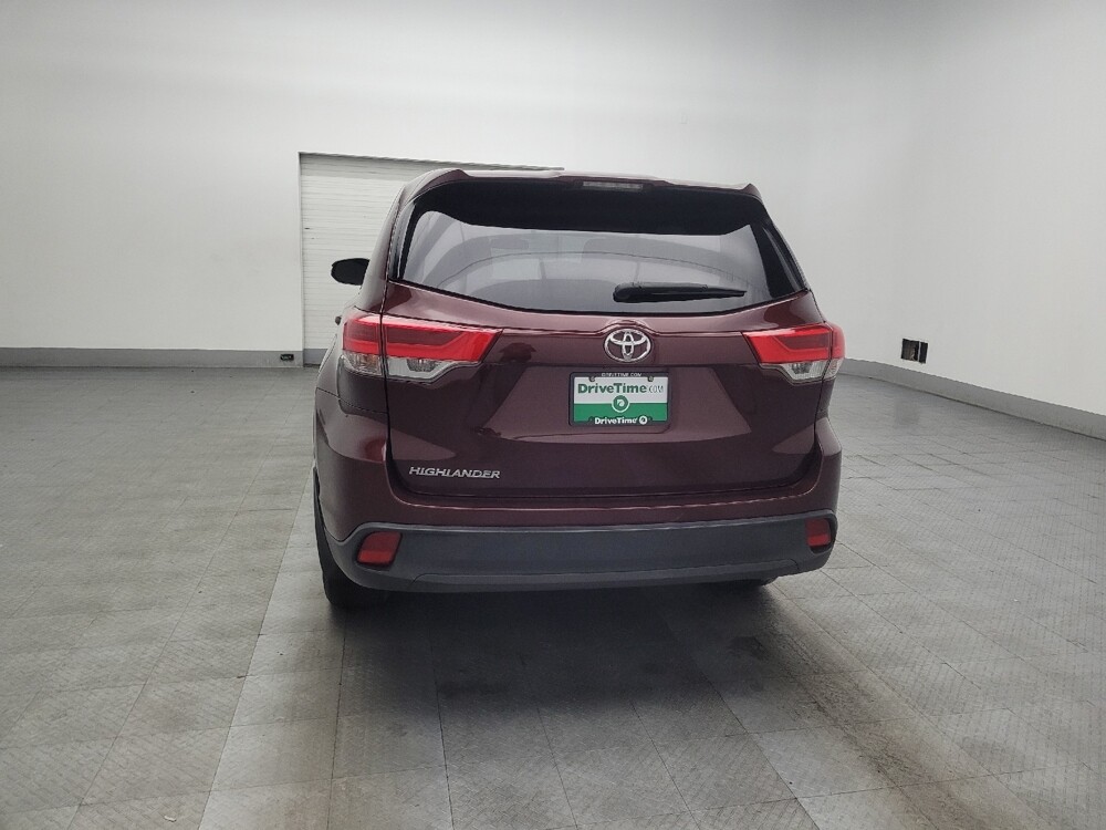 2018 Toyota Highlander in Marietta, GA 30062 - 18122448 6