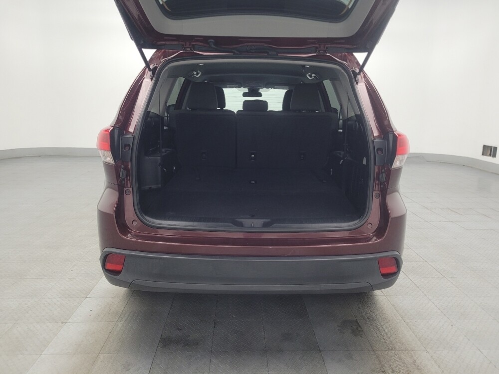 2018 Toyota Highlander in Marietta, GA 30062 - 18122448 29