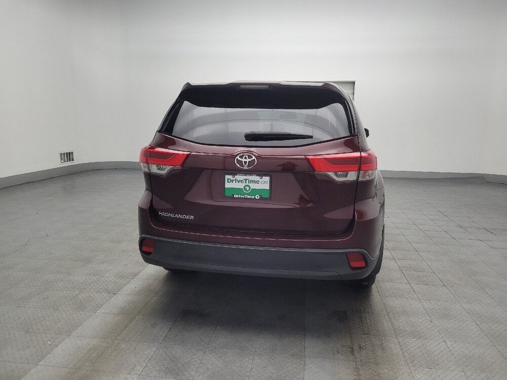 2018 Toyota Highlander in Marietta, GA 30062 - 18122448 7