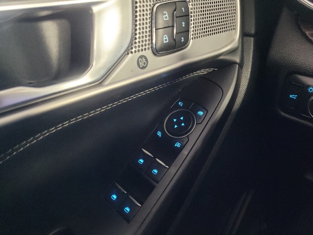 2020 Ford Explorer in Jackson, MS 39211 - 18122449 27