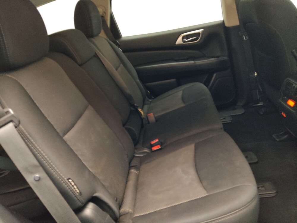 2020 Nissan Pathfinder in Knoxville, TN 37923 - 18122460 19