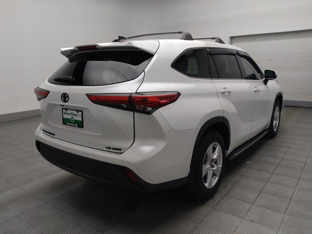 2022 Toyota Highlander in Union City, GA 30291 - 18122461 9