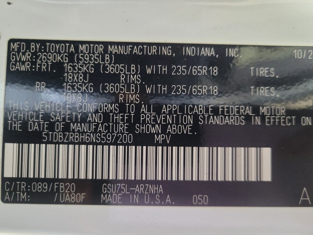 2022 Toyota Highlander in Union City, GA 30291 - 18122461 33