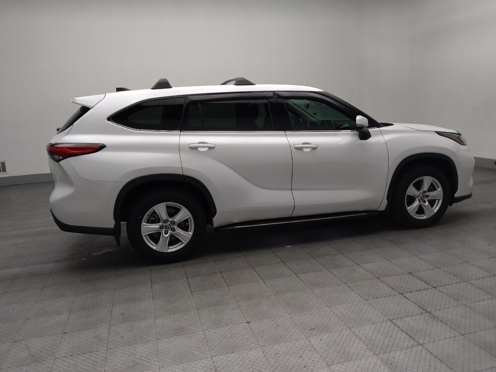2022 Toyota Highlander in Union City, GA 30291 - 18122461 10
