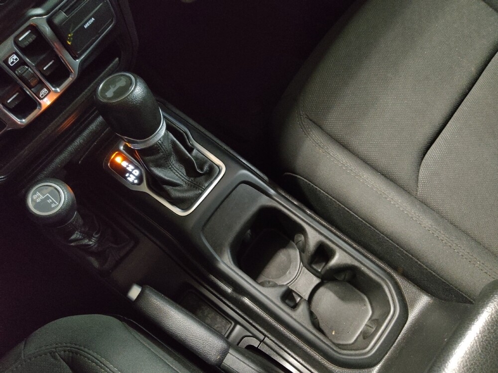 2020 Jeep Wrangler in Lubbock, TX 79424 - 18122465 26