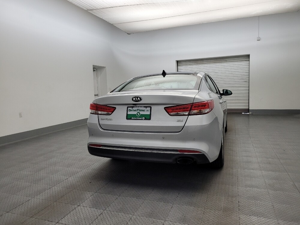 2016 Kia Optima in Chandler, AZ 85225 - 18122470 7